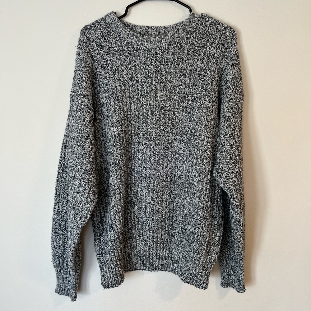 Vintage Honors Black and White Knit Sweater- Size Large